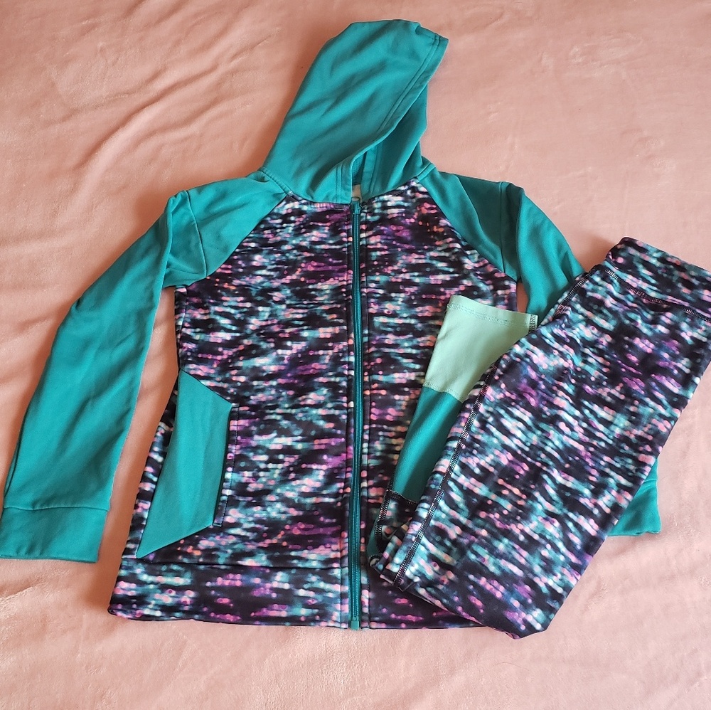 Large (10-12) C9 zipup and leggings set